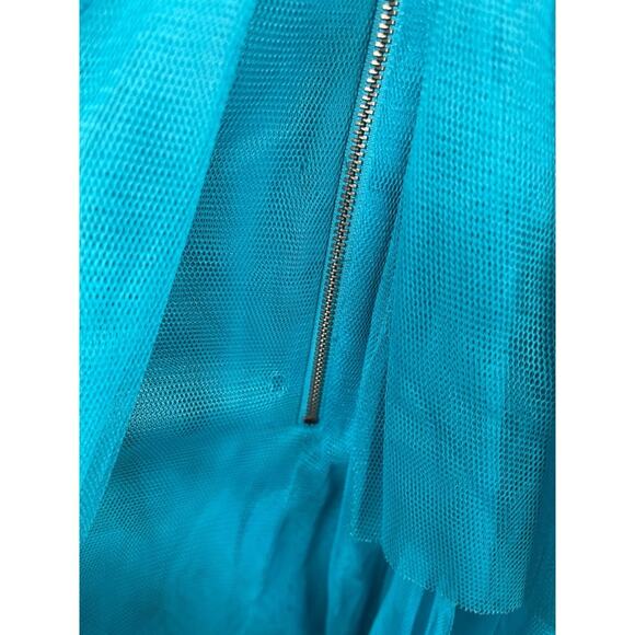 Alice + Olivia Doja V Neck Tulle High Low Tiered Blue Maxi Gown Size 8 - Picture 8 of 16